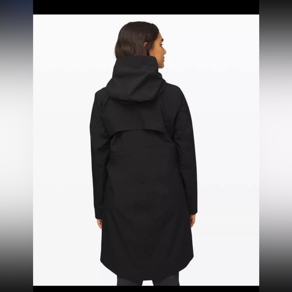 Lululemon rain rules jacket - Picture 2 of 3